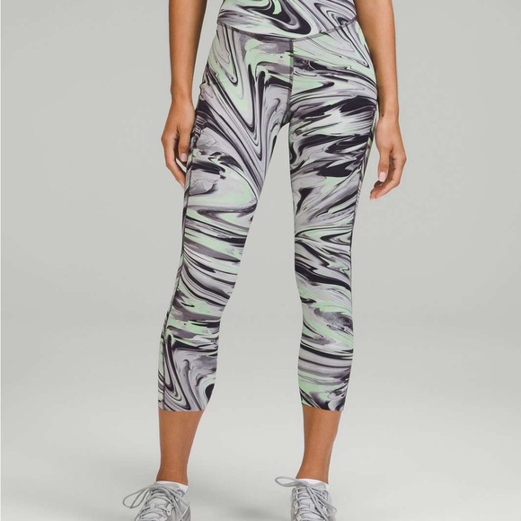 Lululemon Base Pace High-Rise Crop 23" Size 14 Paint Glide Warp Multi - Picture 1 of 10